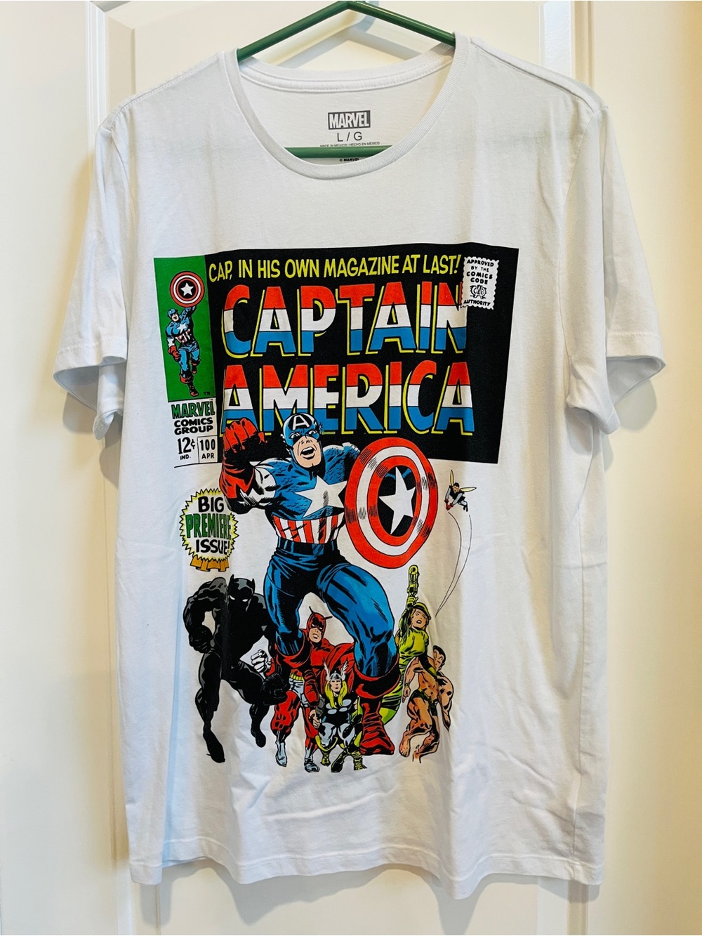 Marvel Comics Captain America #100 Comic Cover Graphic T-Shirt - White Sz L